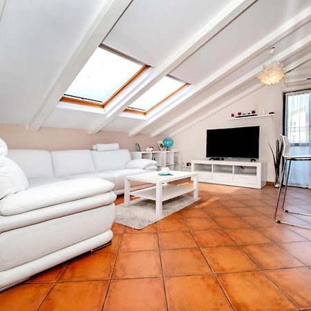 Apartment Camelia Rovinj Zewnętrze zdjęcie